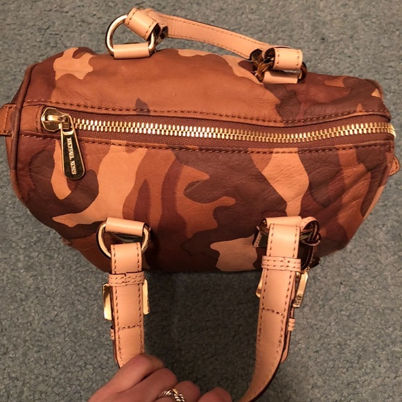 NEW ⭐️Rare⭐️ Michael Kors Bsg - Picture 3 of 4